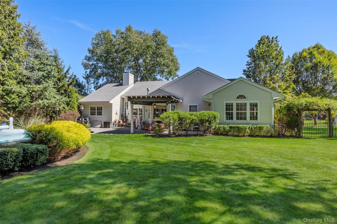 House in Setauket- East Setauket, New York, United States 4 - 18902891