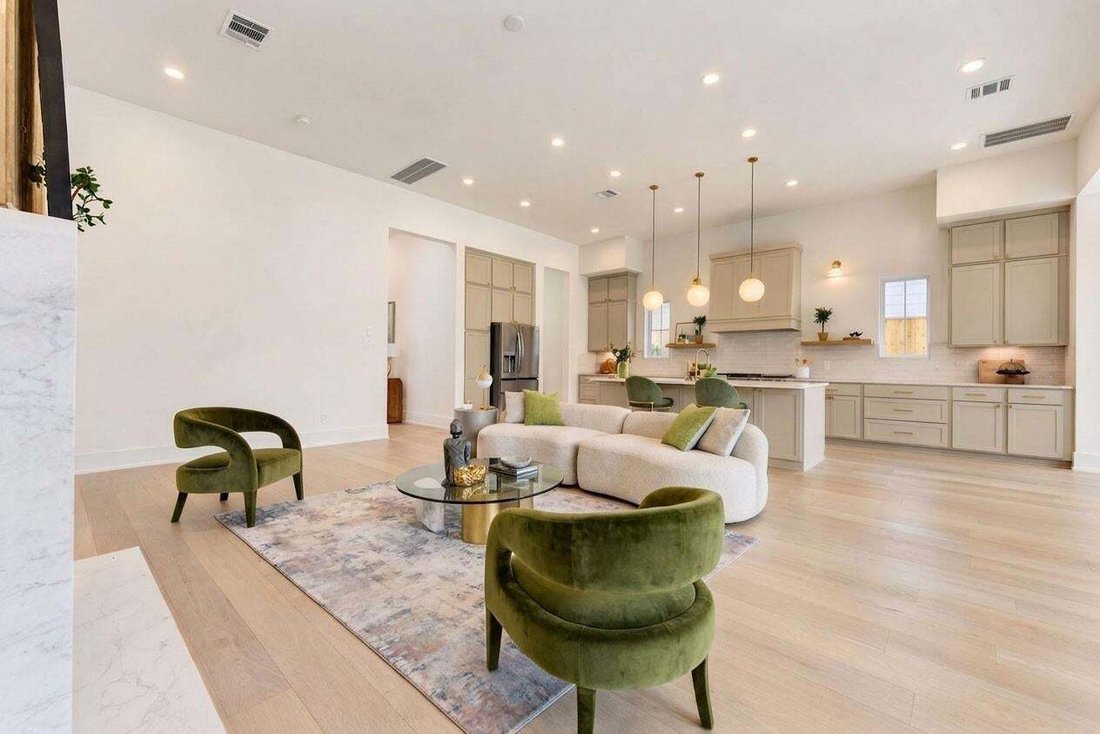 House in Houston, Texas, United States 5 - 18903613