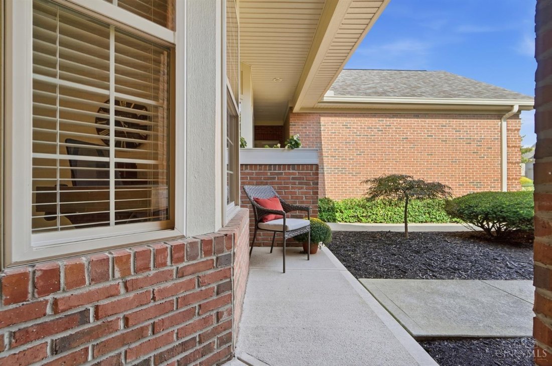 Condo in Liberty Twp, Ohio, United States 5 - 18903493