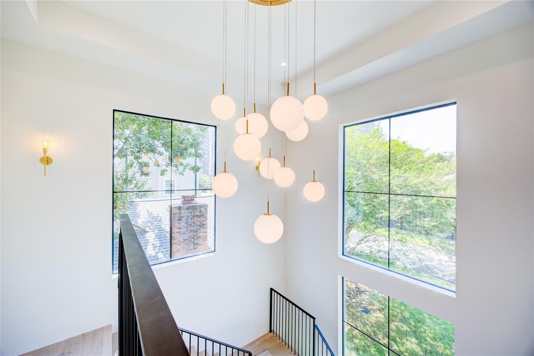 House in Houston, Texas, United States 5 - 18592638