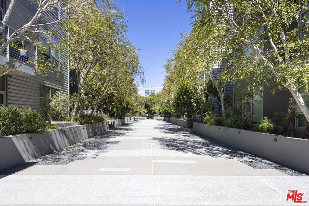 Condo in Marina del Rey, California, United States 3 - 18832371