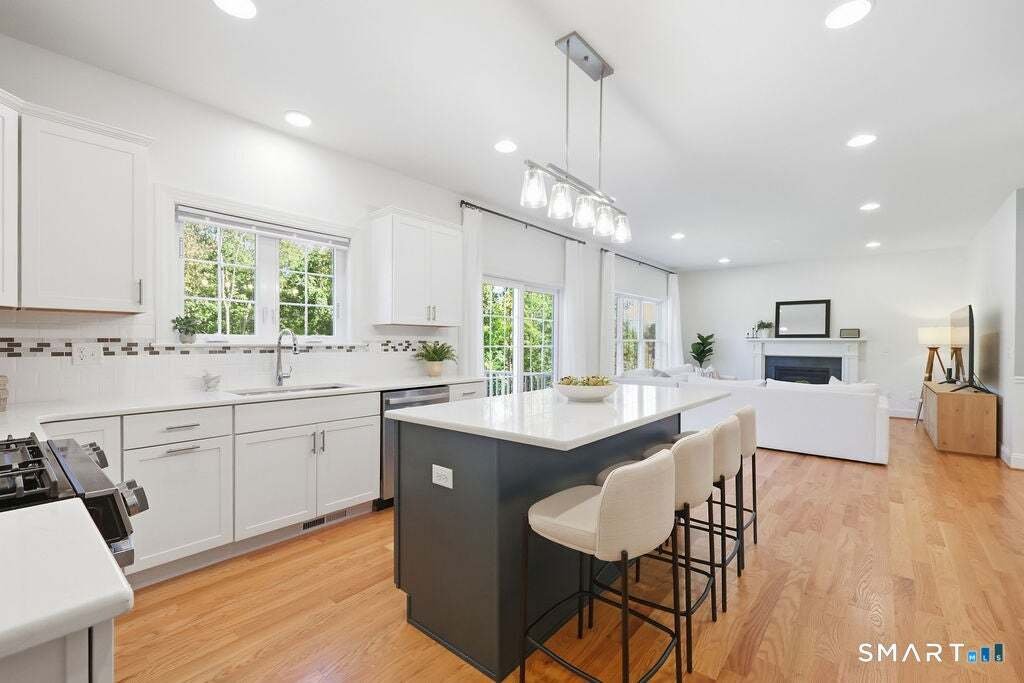 House in Coventry, Connecticut, United States 4 - 18903520