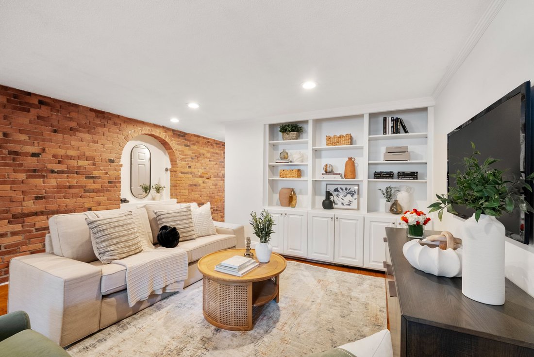 Condo in Boston, Massachusetts, United States 5 - 18903690
