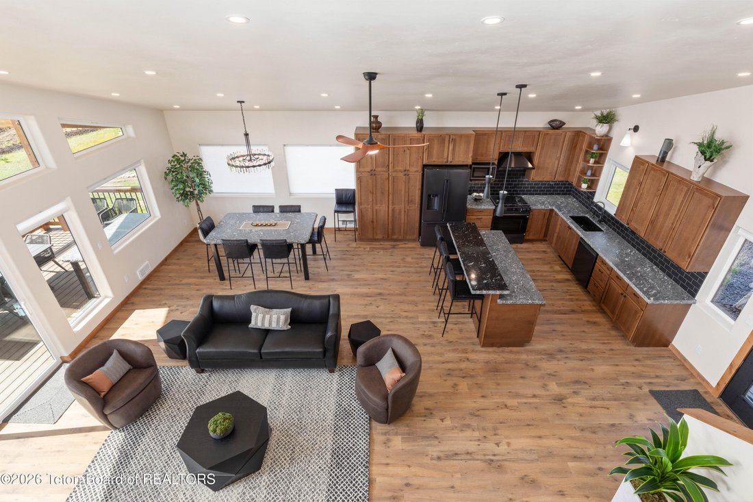 House in Alpine, Wyoming, United States 4 - 18663265