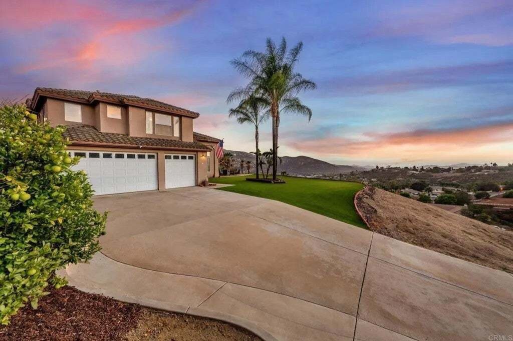 House in El Cajon, California, United States 5 - 18902991