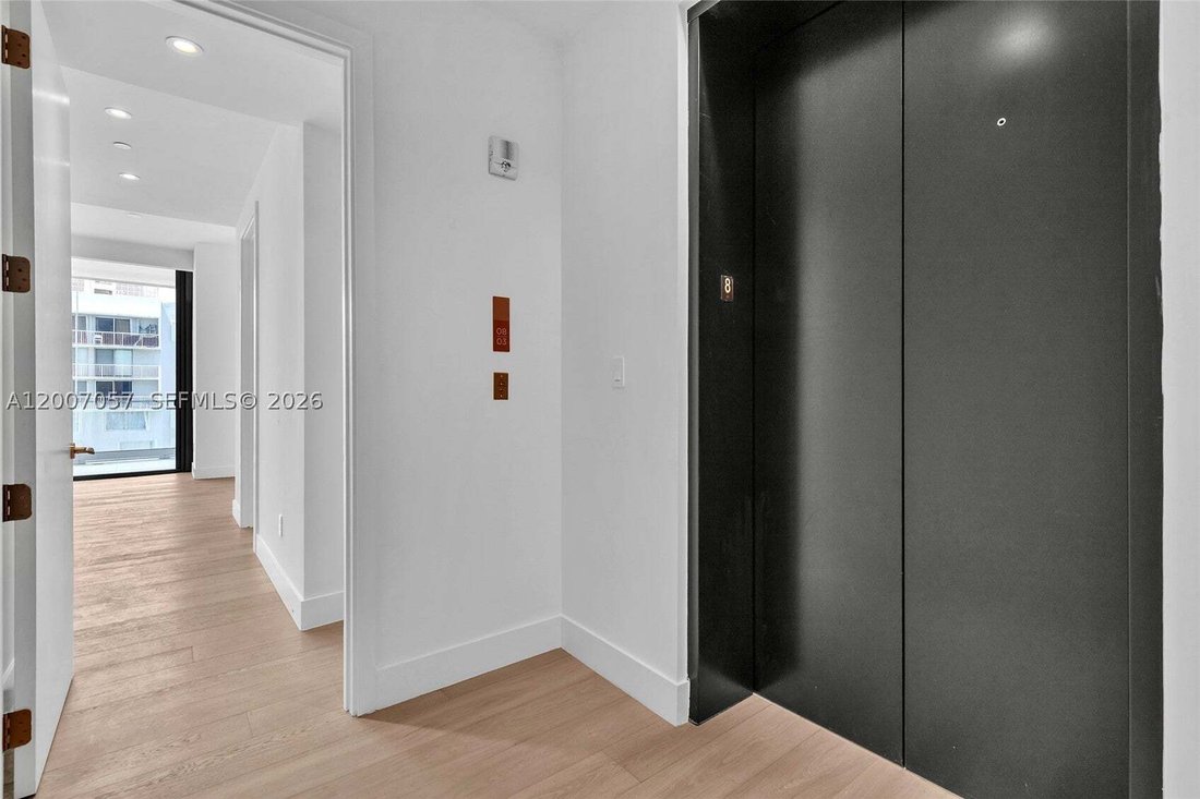 Condo in Miami, Florida, United States 4 - 17752098