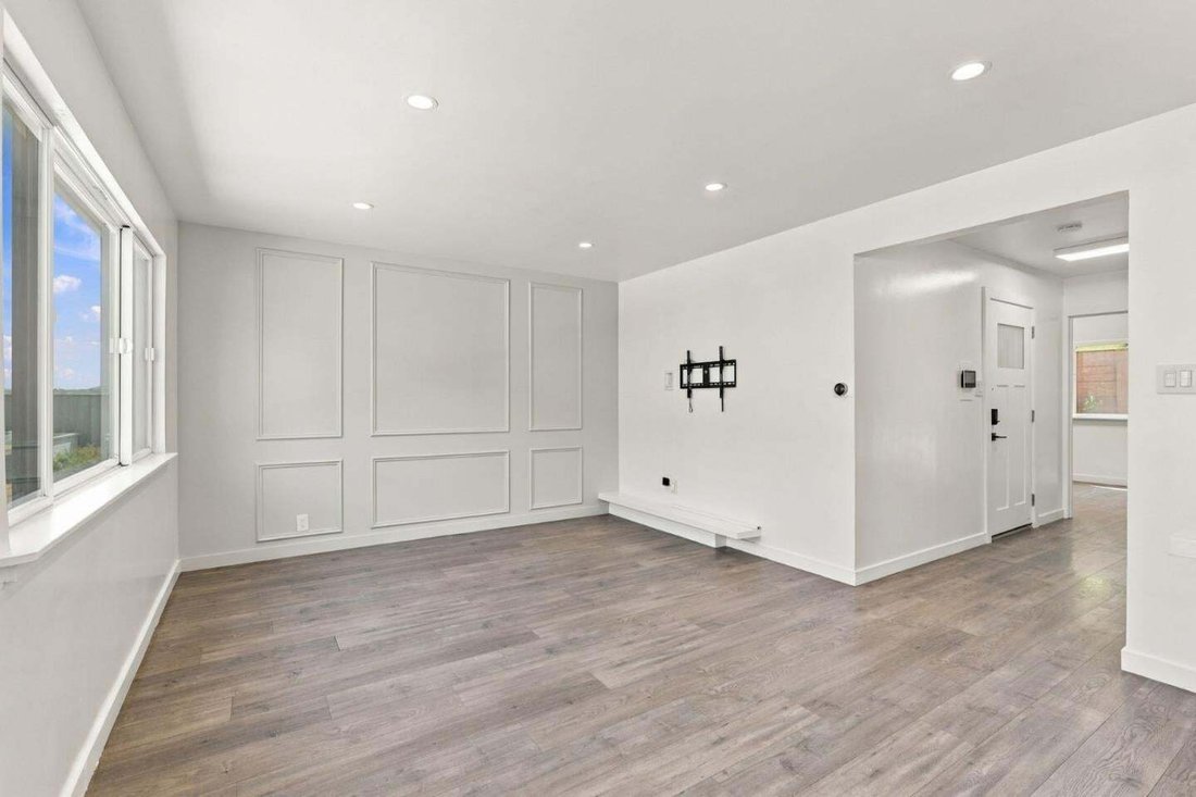 Condo in San Francisco, California, United States 4 - 18903269