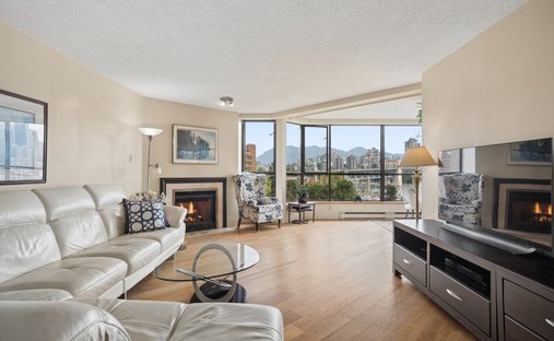 Condo in Vancouver, British Columbia, Canada 1