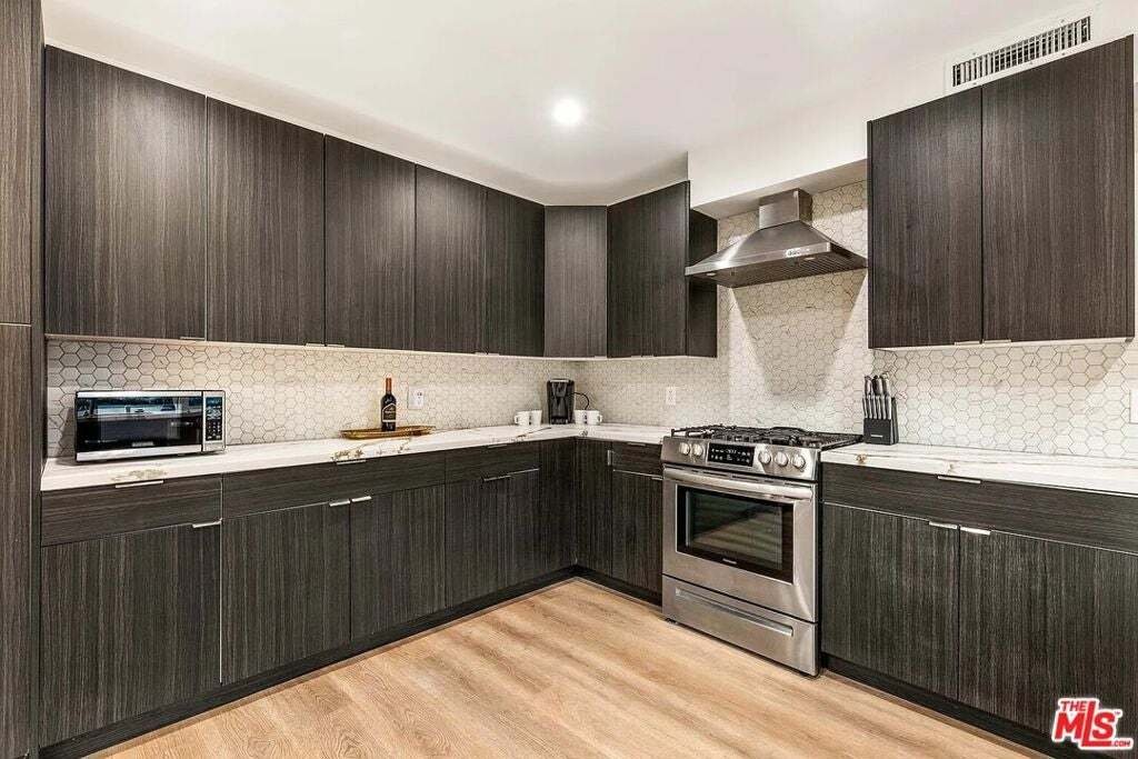 House in Los Angeles, California, United States 4 - 18902797