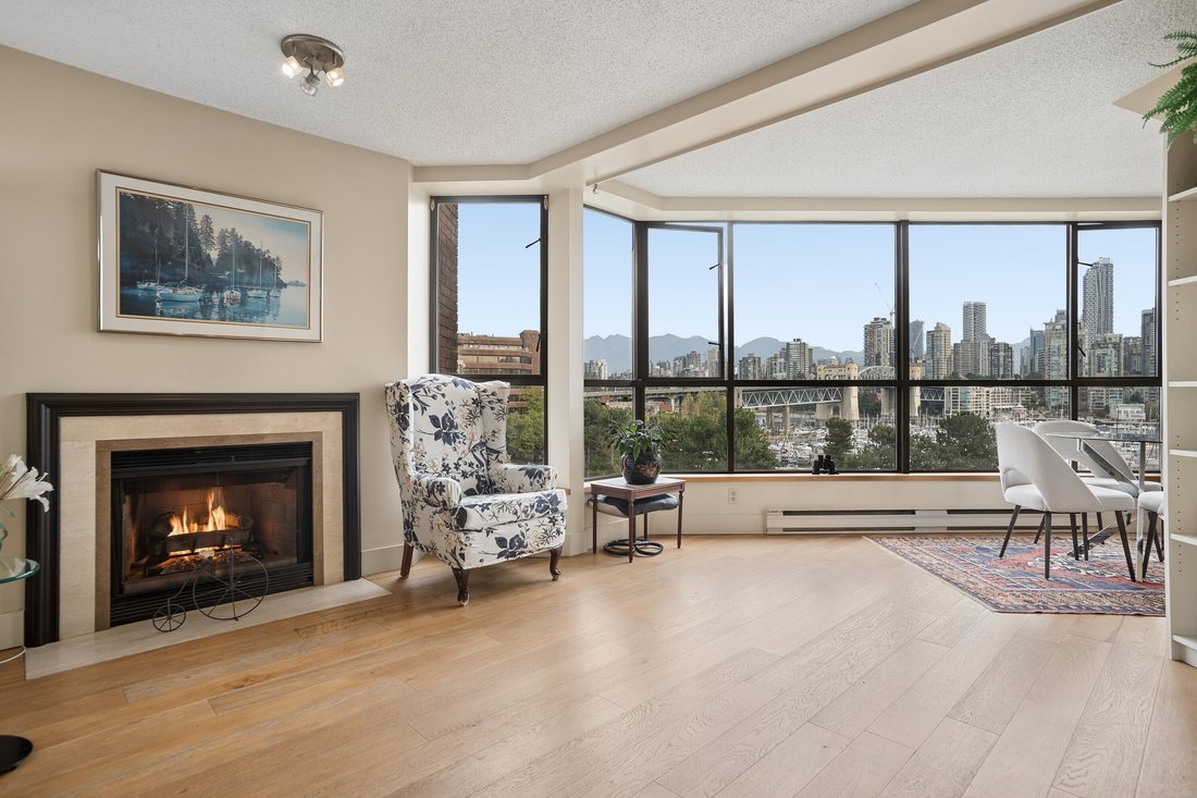Condominio en Vancouver, Columbia Británica, Canadá 3 - 18903675