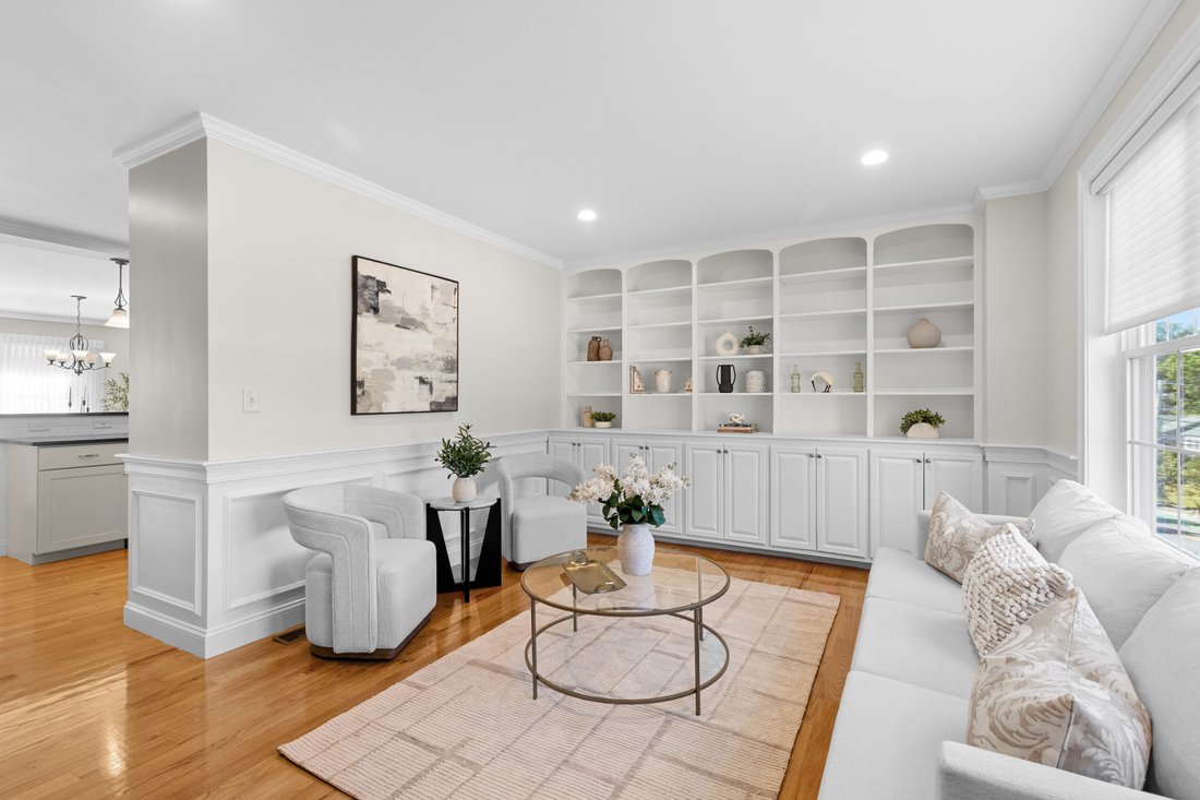 Condo in Needham, Massachusetts, United States 3 - 18903694