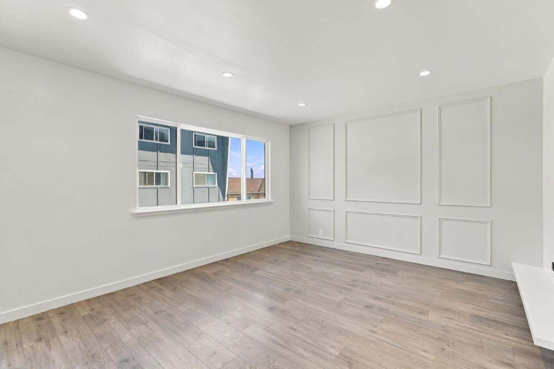 Condo in San Francisco, California, United States 5 - 18903269