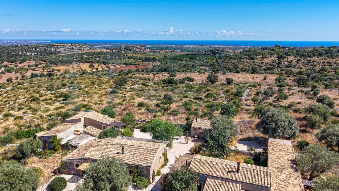 Villa in Centro, Noto, Sicily 4 - 18902905