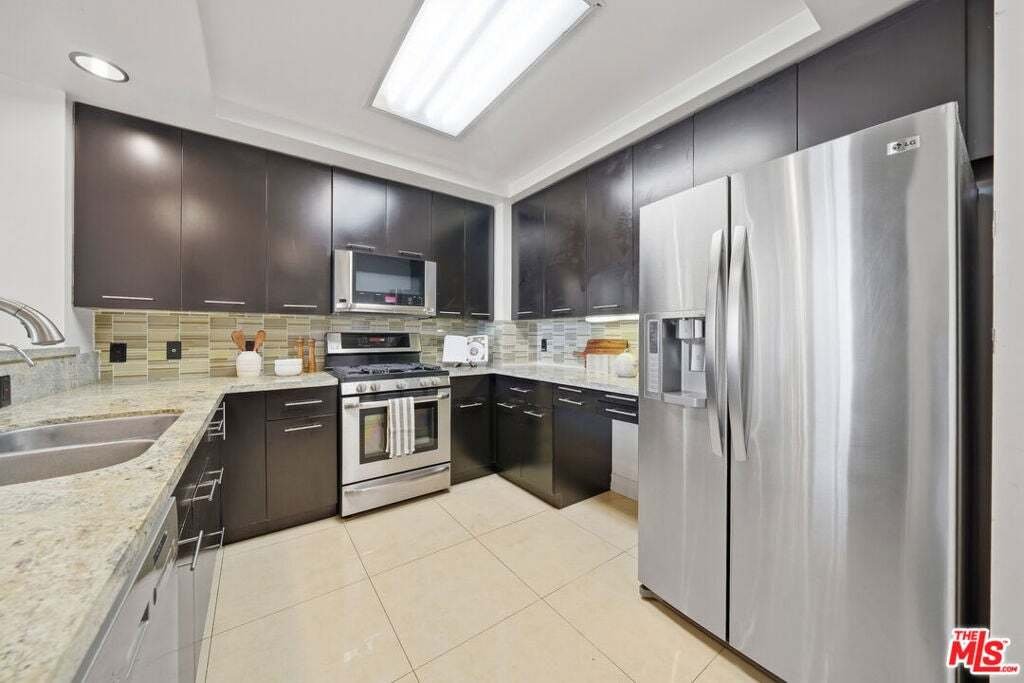Condominio a Los Angeles, California, Stati Uniti 3 - 18902783
