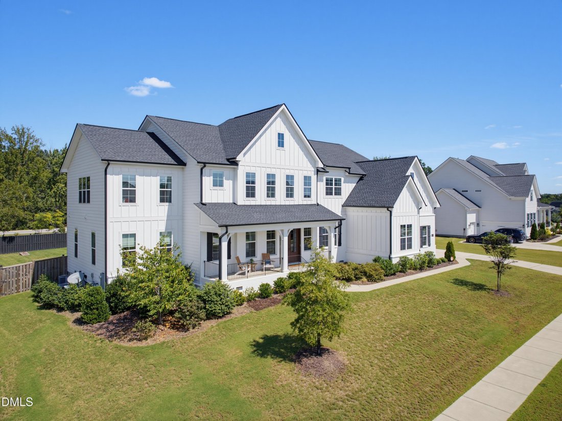 House in Apex, North Carolina, United States 2 - 18902964