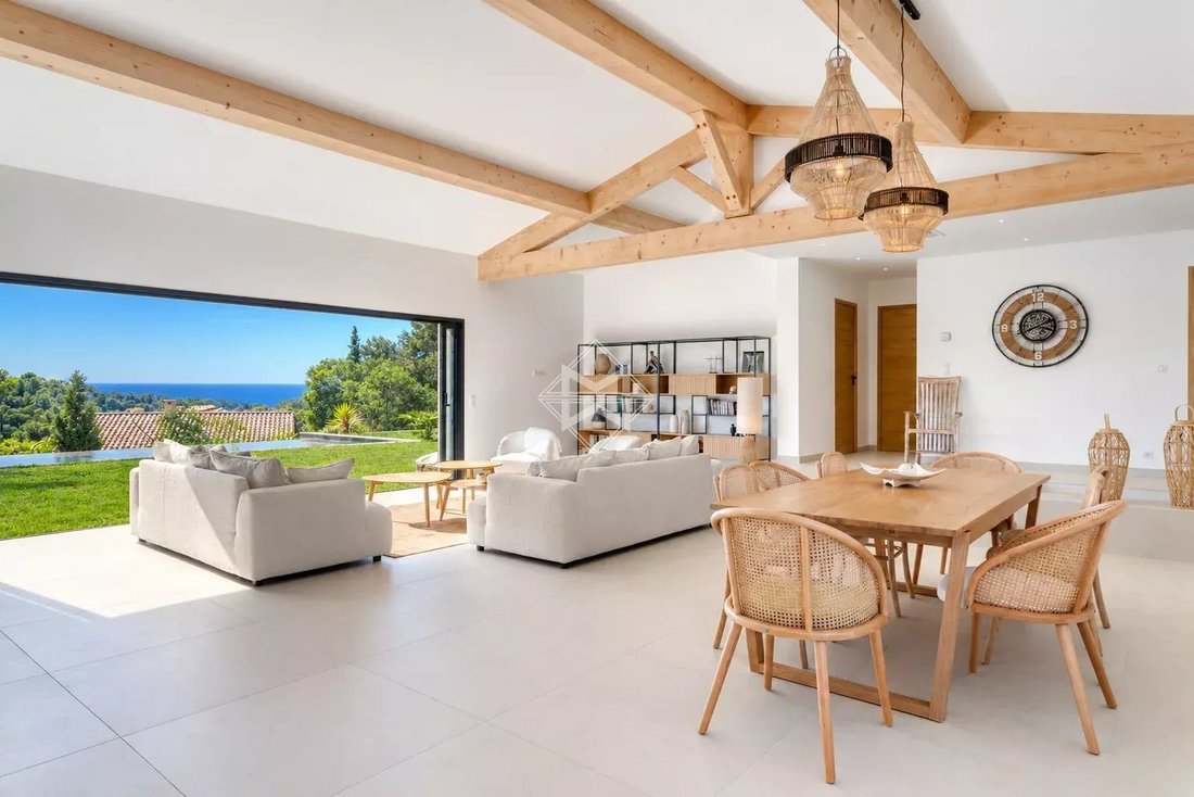Villa in La Croix-Valmer, Provence-Alpes-Côte d'Azur, France 3 - 14968977