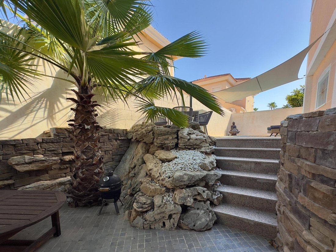 Villa in Los Alcazares, Región de Murcia, Spain 4 - 18903843