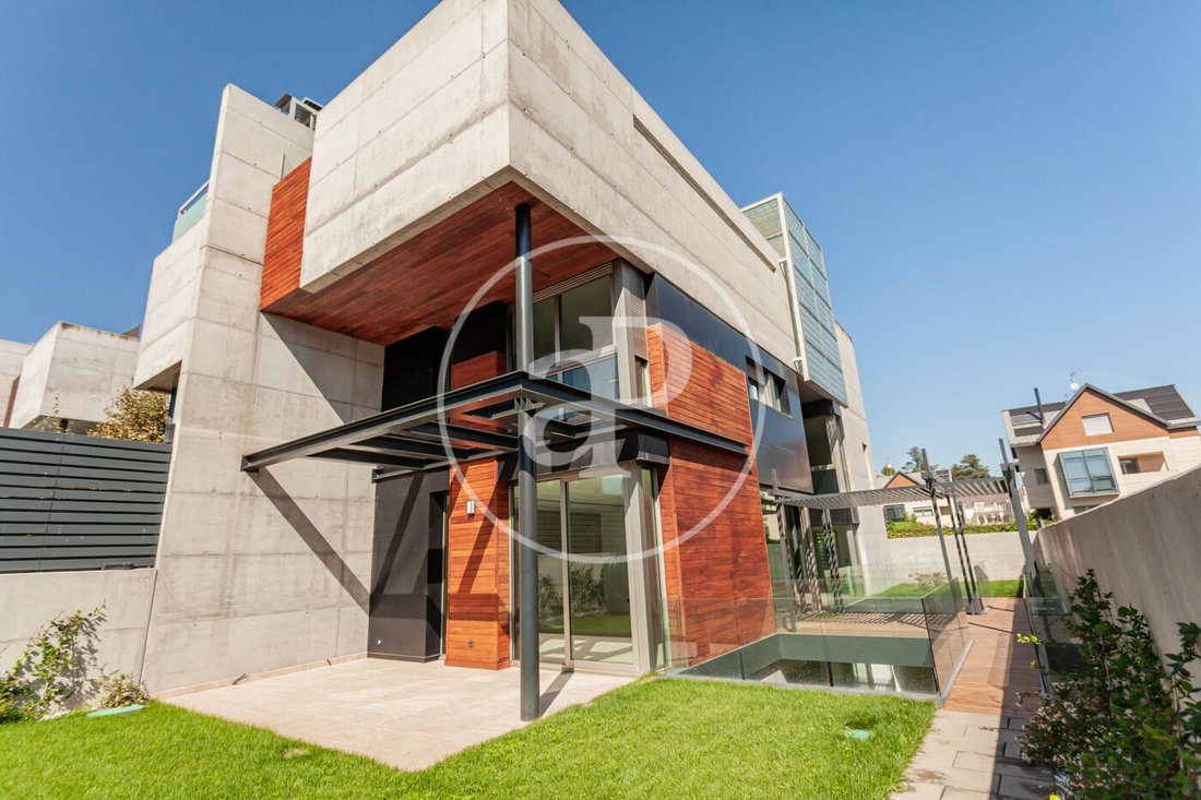 Villa in Moncloa-Aravaca, Madrid, Spain 3 - 18903824