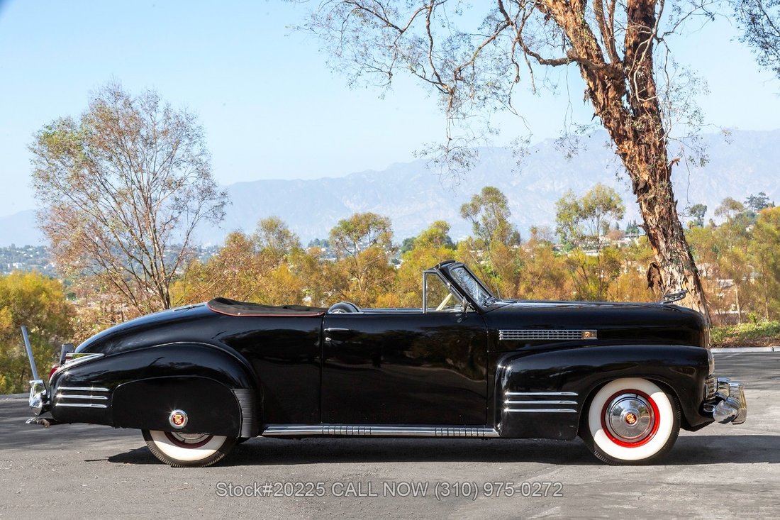 Cadillac Series 62 in Los Angeles, CA 4 - 18904134