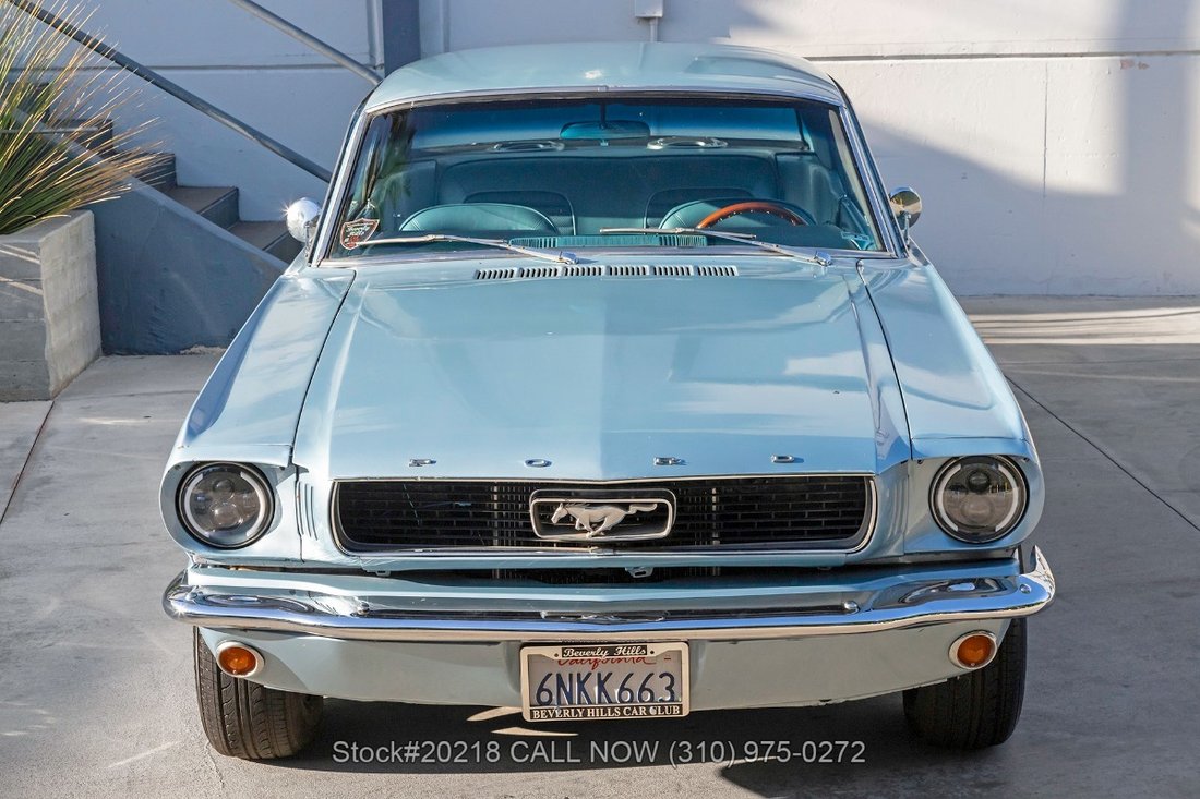 Ford Mustang in Los Angeles, CA 2 - 18904136