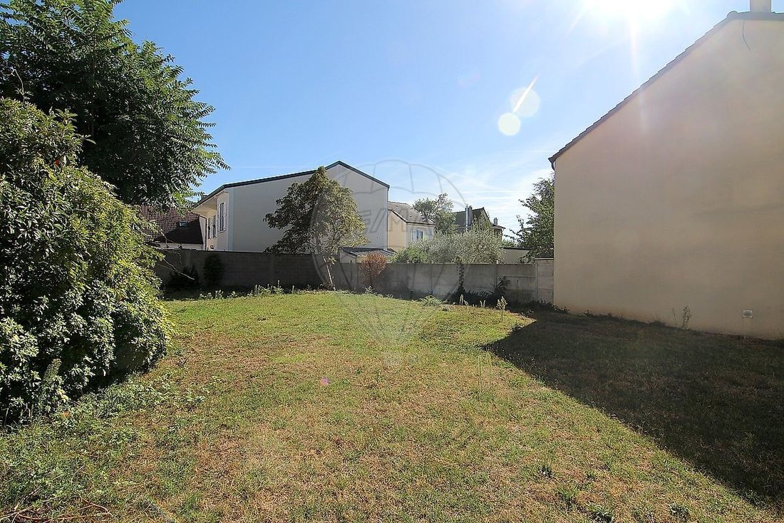 House in Gabriel Péri-Estienne d'Orves, Colombes, France 2 - 18904115