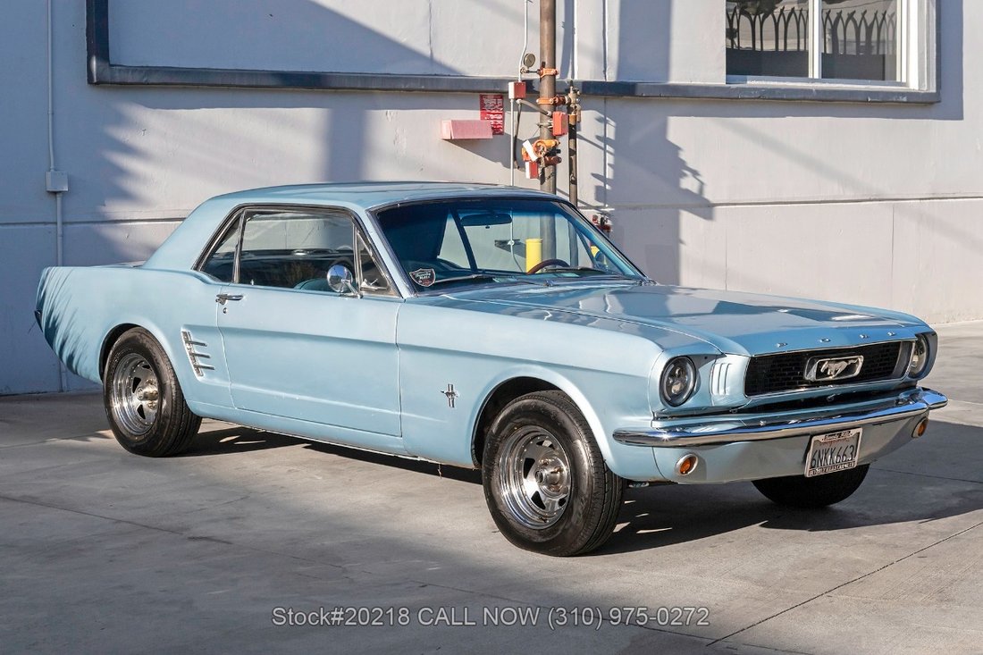Ford Mustang in Los Angeles, CA 4 - 18904136