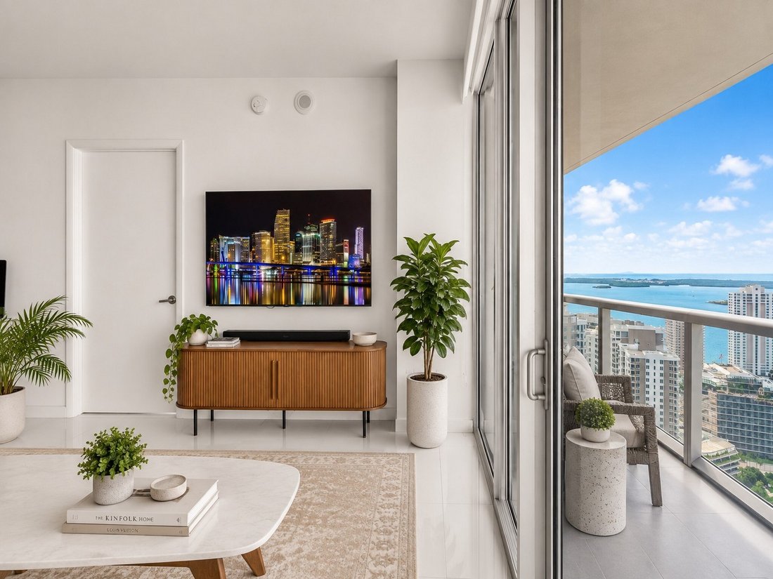 Condo in Miami, Florida, United States 1 - 18904369