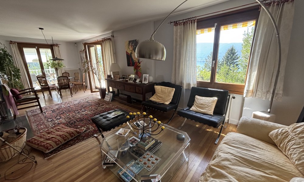 Haus in Veyrier-du-Lac, Auvergne-Rhone-Alpen, Frankreich 3 - 17562519