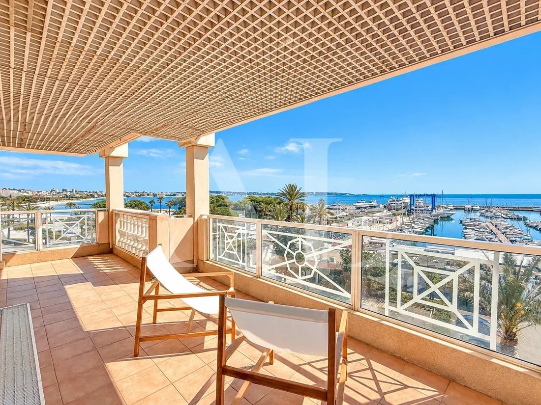 Apartment in Les Paluds-Lauvert, Vallauris, France 2 - 15974847