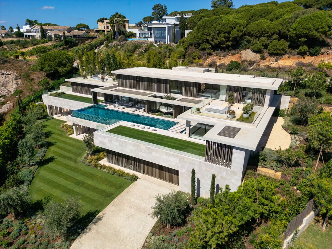 Villa in Sotogrande, San Roque, Andalusia 1 - 18904423