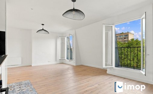 Apartment in Goutte d'Or-Château Rouge, Paris 18e Arrondissement, Paris 1