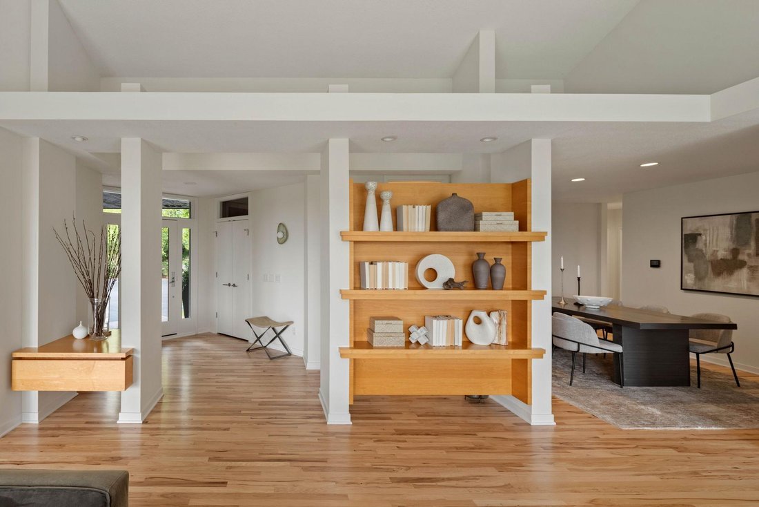House in Chanhassen, Minnesota, United States 3 - 18904475