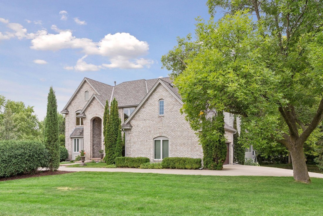 House in Wayzata, Minnesota, United States 3 - 18904468