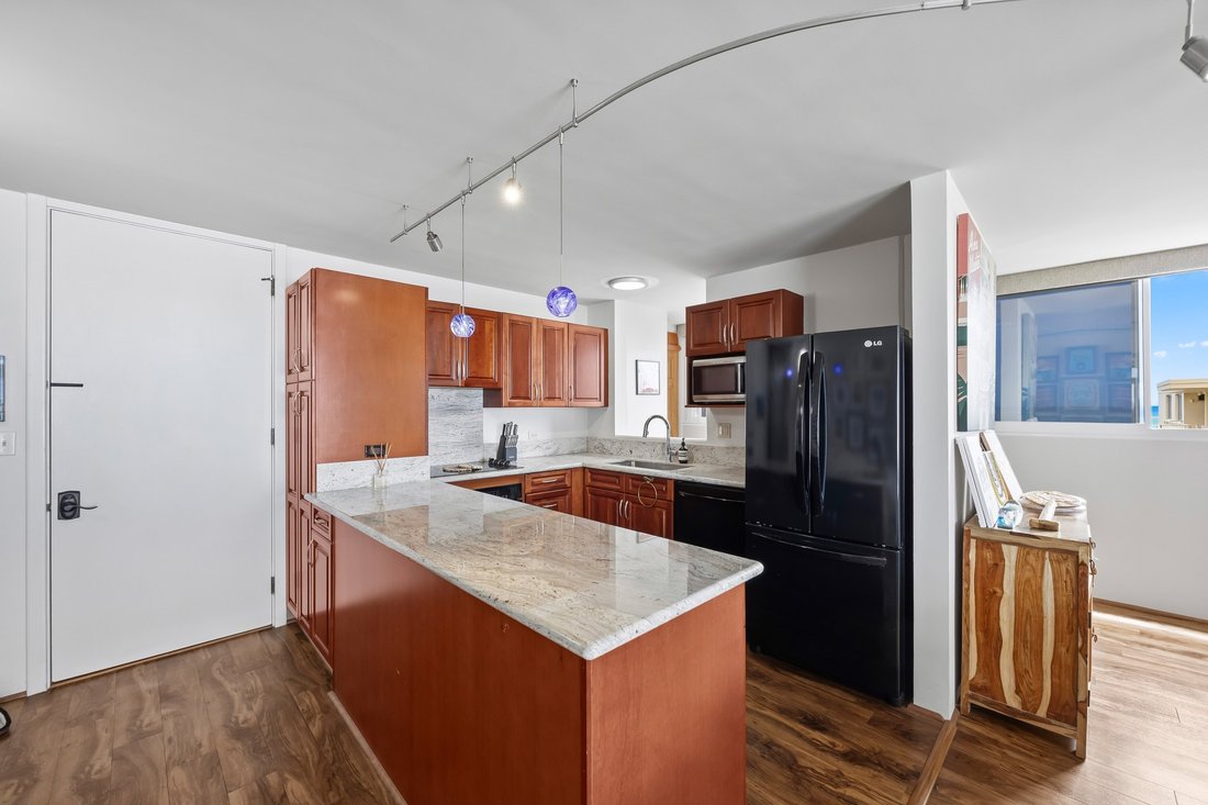 Condo in Honolulu, Hawaii, United States 5 - 18904489