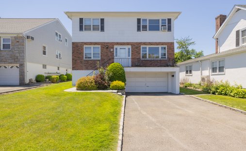 Apartment in Eastchester, New York, United States 1