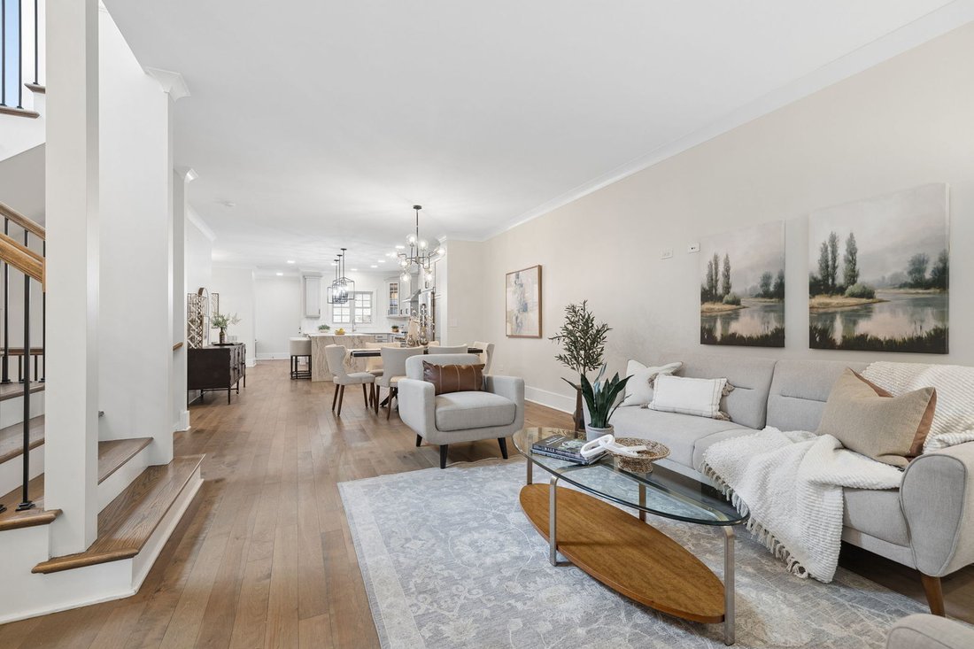 Villa in Naperville, Illinois, United States 3 - 18904522