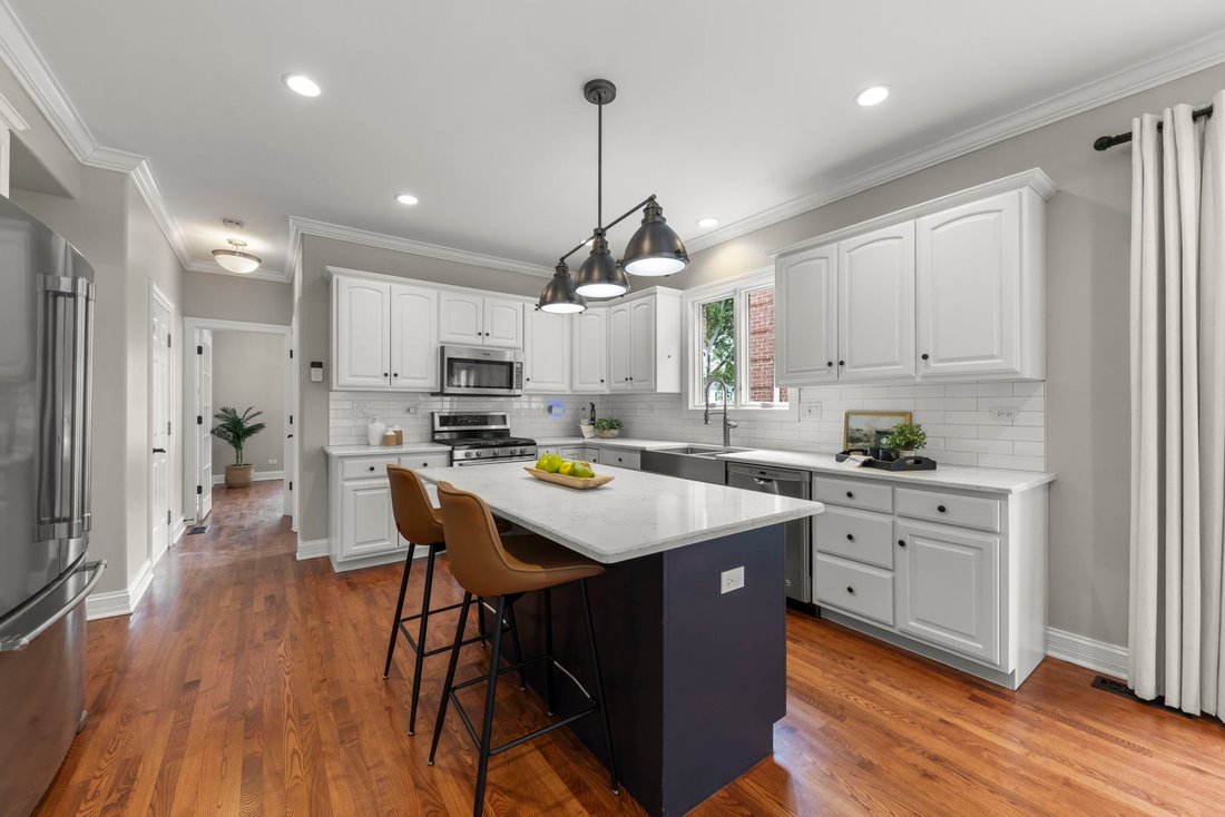 House in Elmhurst, Illinois, United States 5 - 18904537
