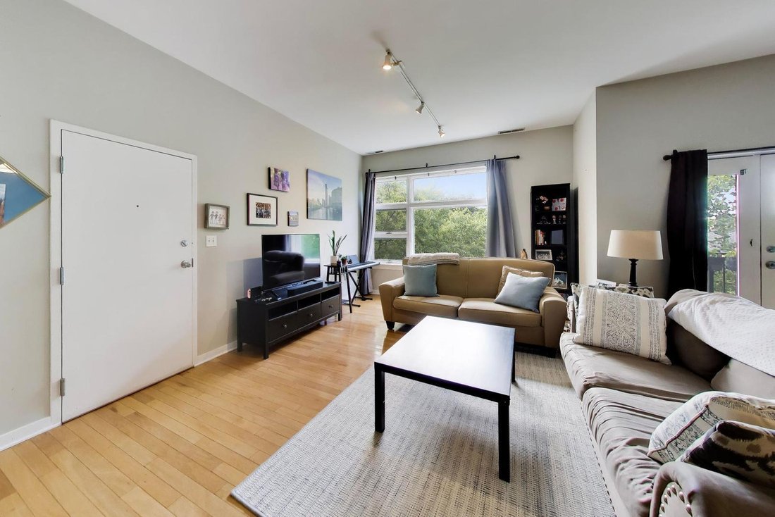 Condo in Chicago, Illinois, United States 3 - 18904569