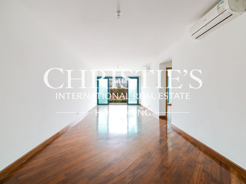Apartment in Hong Kong, Hong Kong 3 - 18905045
