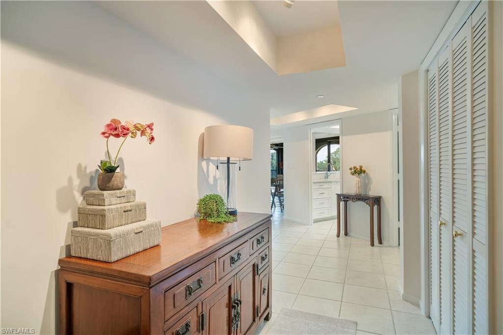 Condo in Naples, Florida, United States 5 - 18904601