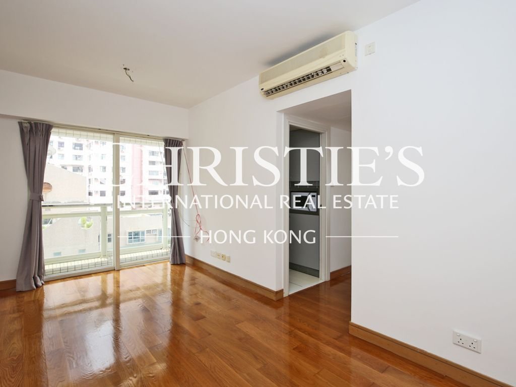 Apartment in Hong Kong, Hong Kong 3 - 18905046