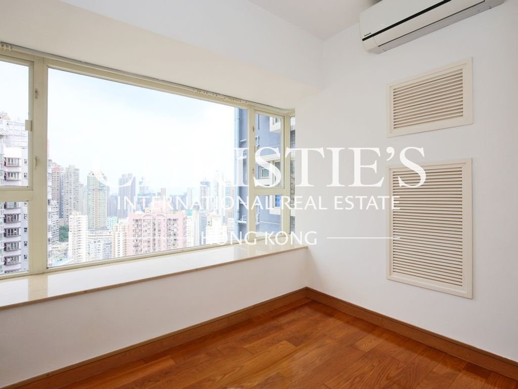 Apartment in Hong Kong, Hong Kong 5 - 18905046