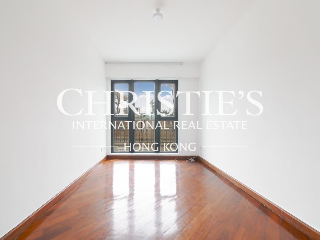 Apartment in Hong Kong, Hong Kong 5 - 18905045