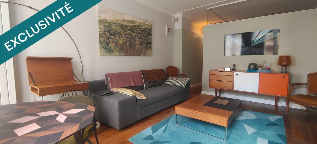 Apartment in Grange Aux Belles-Terrage, Paris 10e Arrondissement, Paris 2 - 18905255