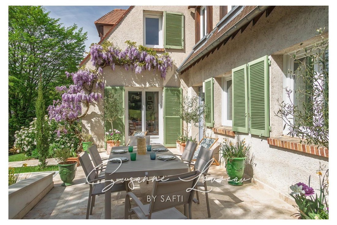 House in L'Étang-la-Ville, Ile-de-France, France 2 - 18905198