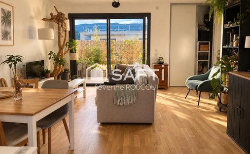 Apartment in Divonne-les-Bains, Auvergne-Rhône-Alpes, France 1