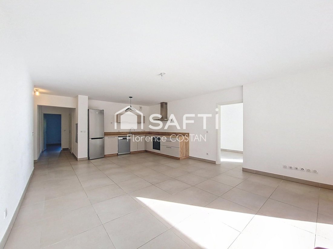 Apartment in Granettes-Jauberte-Sainte Anne, Aix-en-Provence, France 4 - 17559211