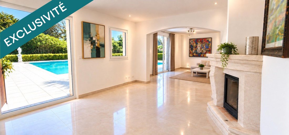 House in Grimaud, Provence-Alpes-Côte d'Azur, France 2 - 18905205