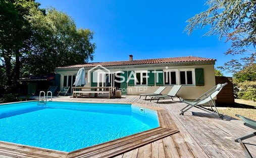 House in Cazaux, La Teste-de-Buch, France 1