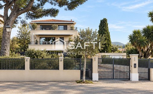 Apartment in Nord, Sanary-sur-Mer, France 1